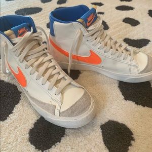 Nike Mid Blazers size 9